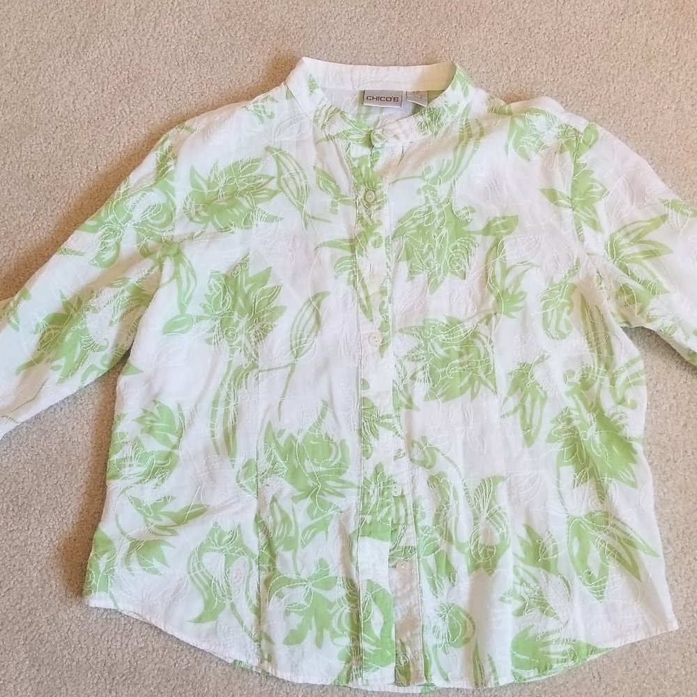 Chico's Comfy Button Down Blouse
